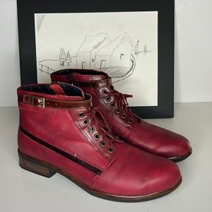 Naot Kona Berry Red Boots Women’s Size 10